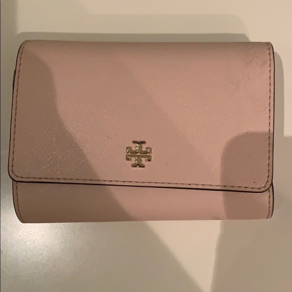tory burch wallet